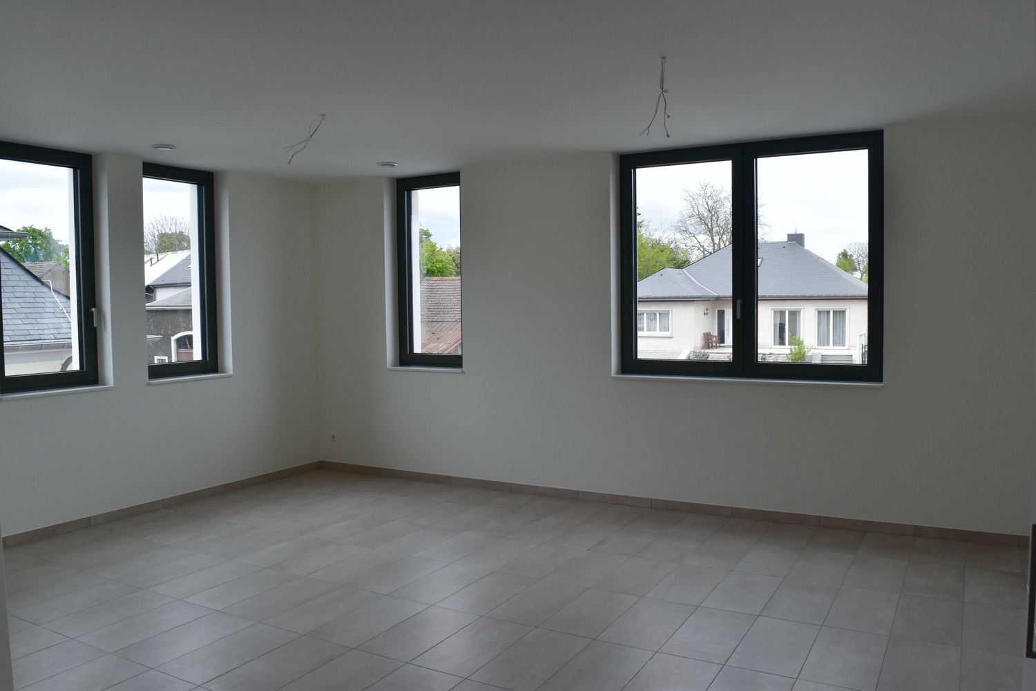 1 Bedroom Bedrooms, ,Apartment,For Rent,Calisto,rue de Luxembourg,1,1049