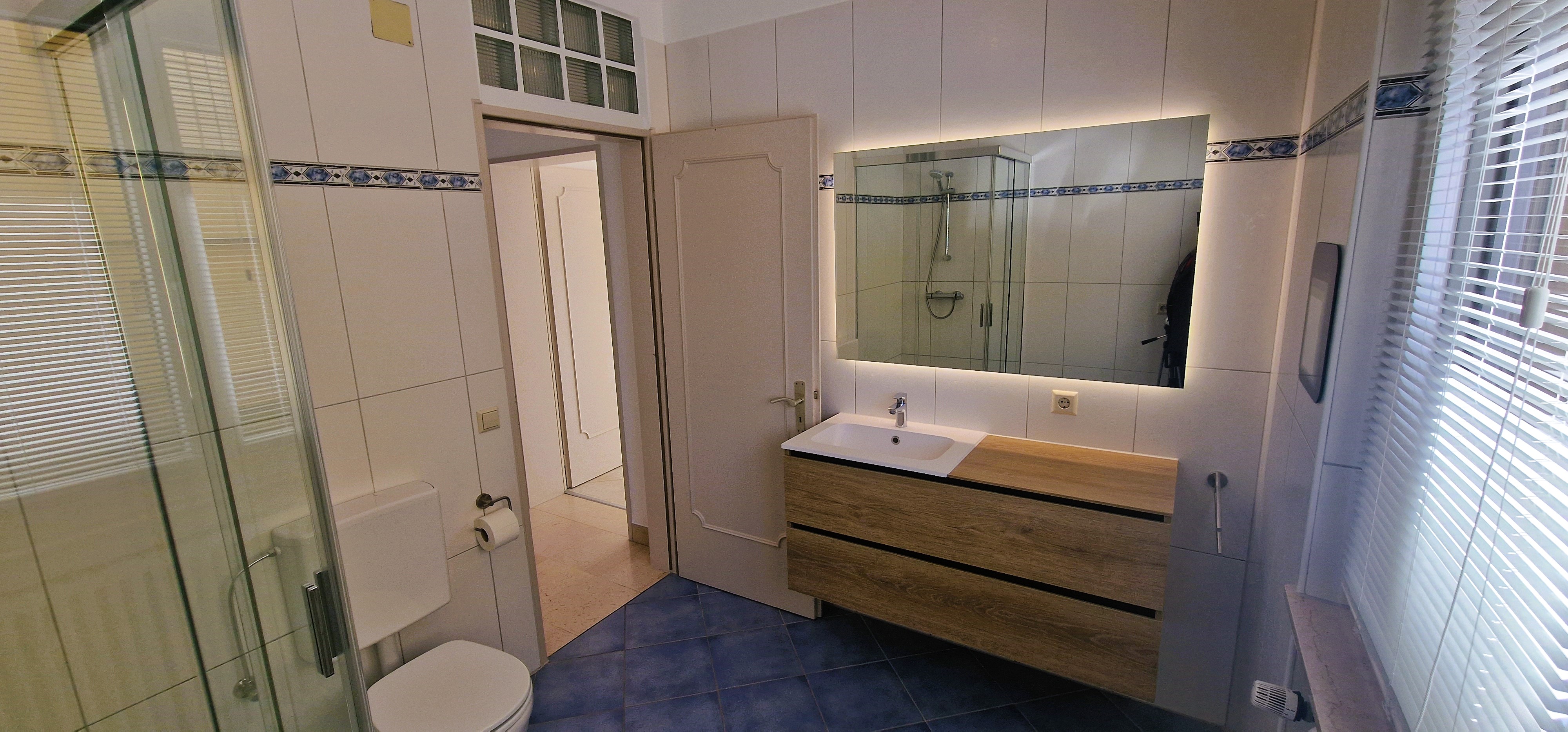 2 Bedrooms Bedrooms, ,Apartment,For Rent,rue nicolas petit,1058