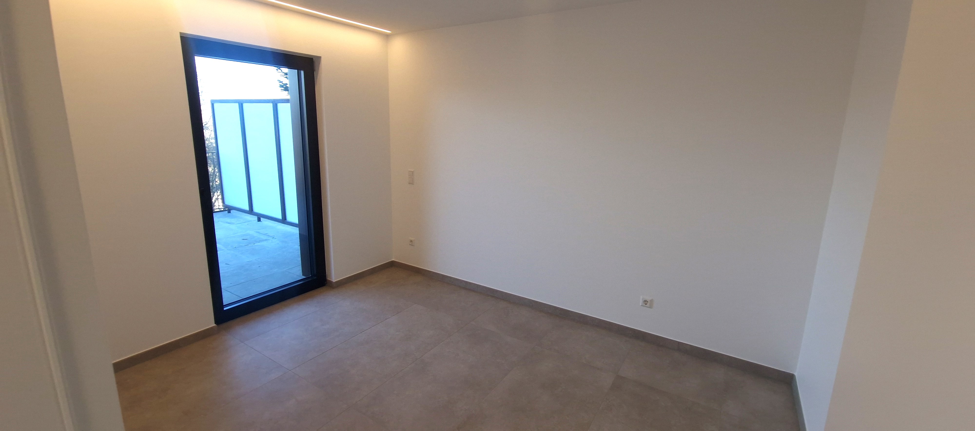 1 Bedroom Bedrooms, ,Apartment,For Rent,rue de l'avenir,1,1059