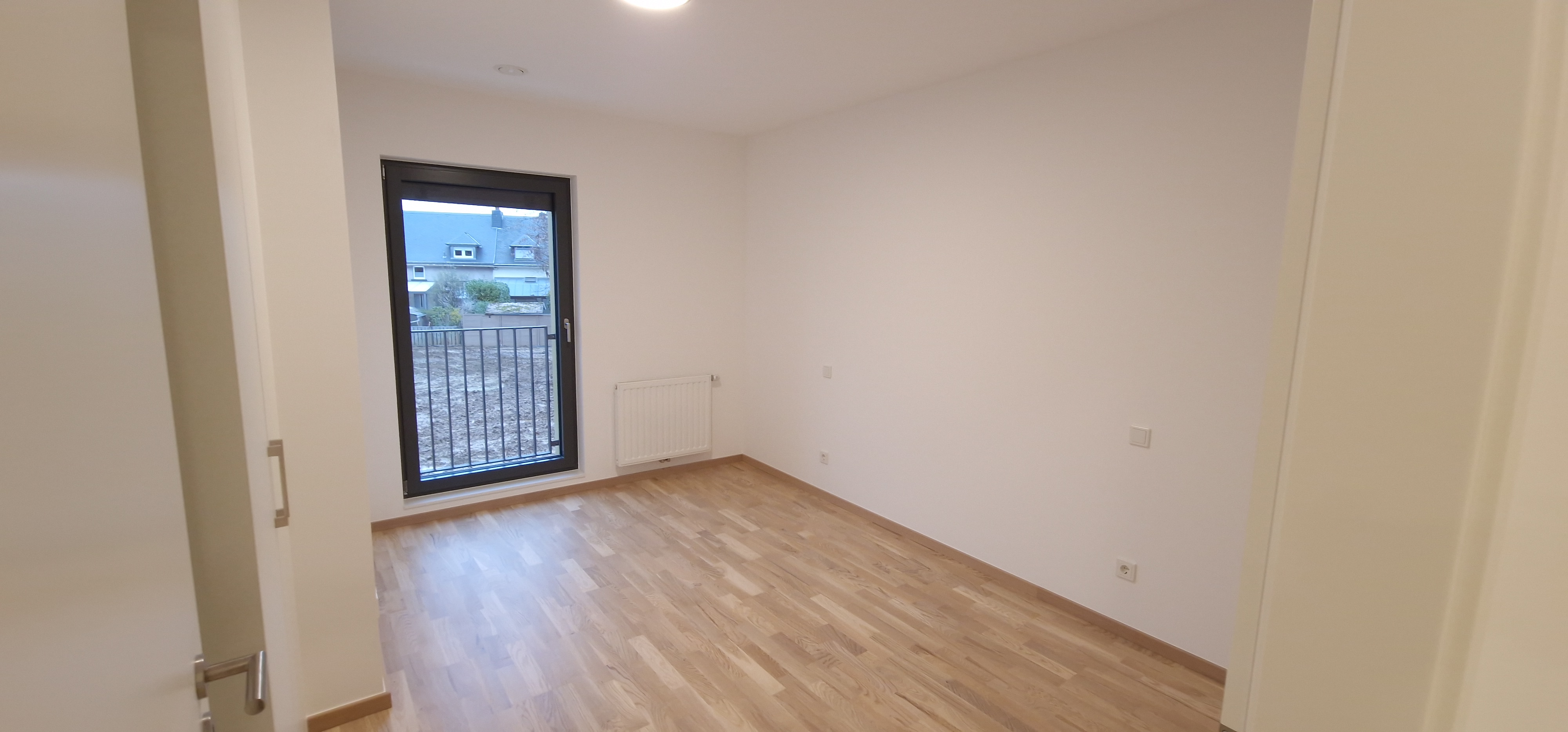 2 Bedrooms Bedrooms, ,Apartment,For Rent,rue de la Gare,1,1062